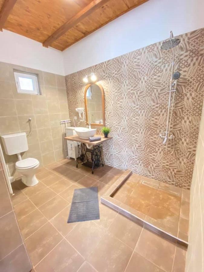 Julia Apartman Pacir Dış mekan fotoğraf